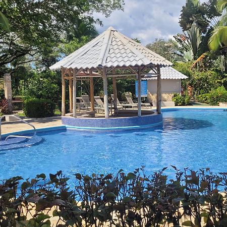 شقة Tropical Bliss Pool Wi-Fi Bbq Near Quepos Manuel Antonio المظهر الخارجي الصورة
